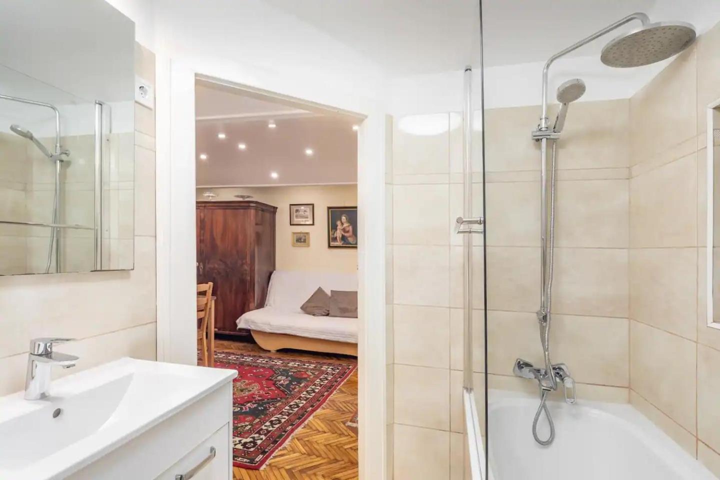 Vamhaz Boulevard Apartments Budapest Bagian luar foto