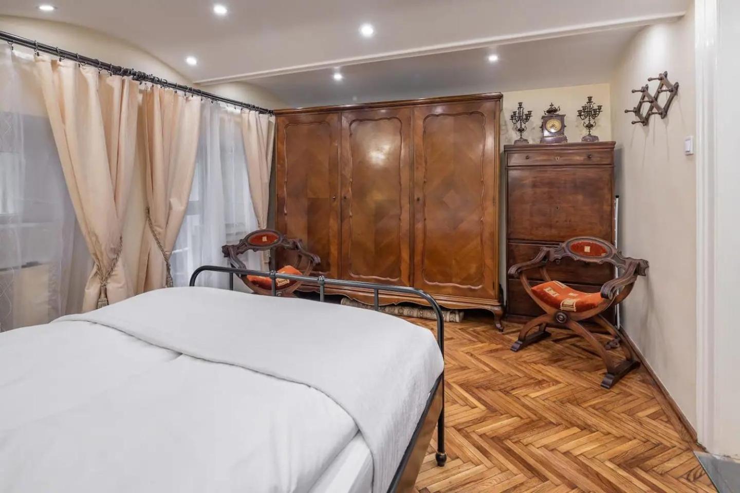 Vamhaz Boulevard Apartments Budapest Bagian luar foto