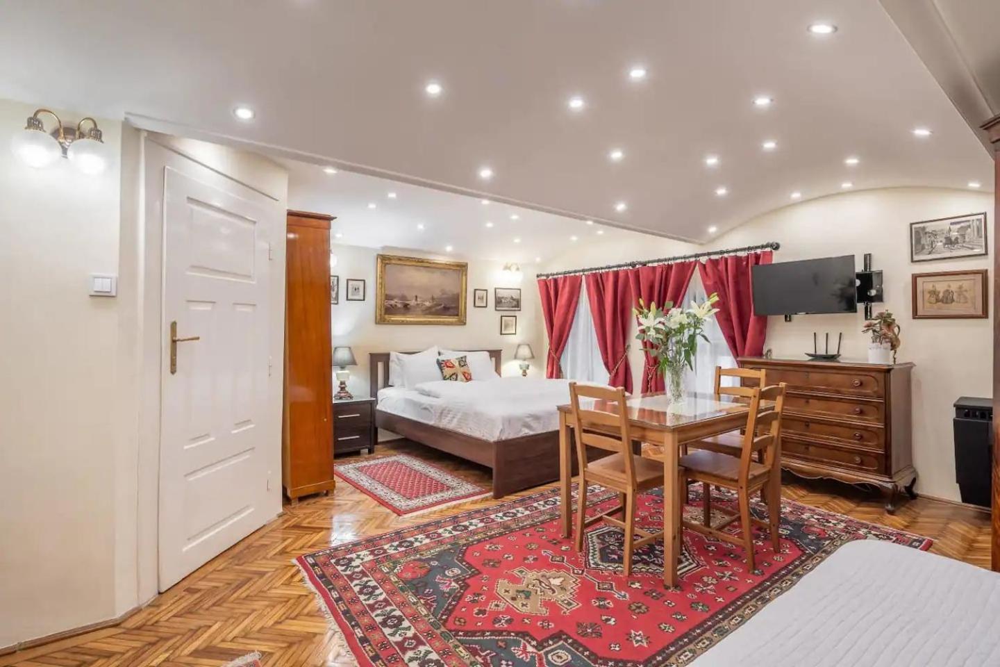 Vamhaz Boulevard Apartments Budapest Bagian luar foto