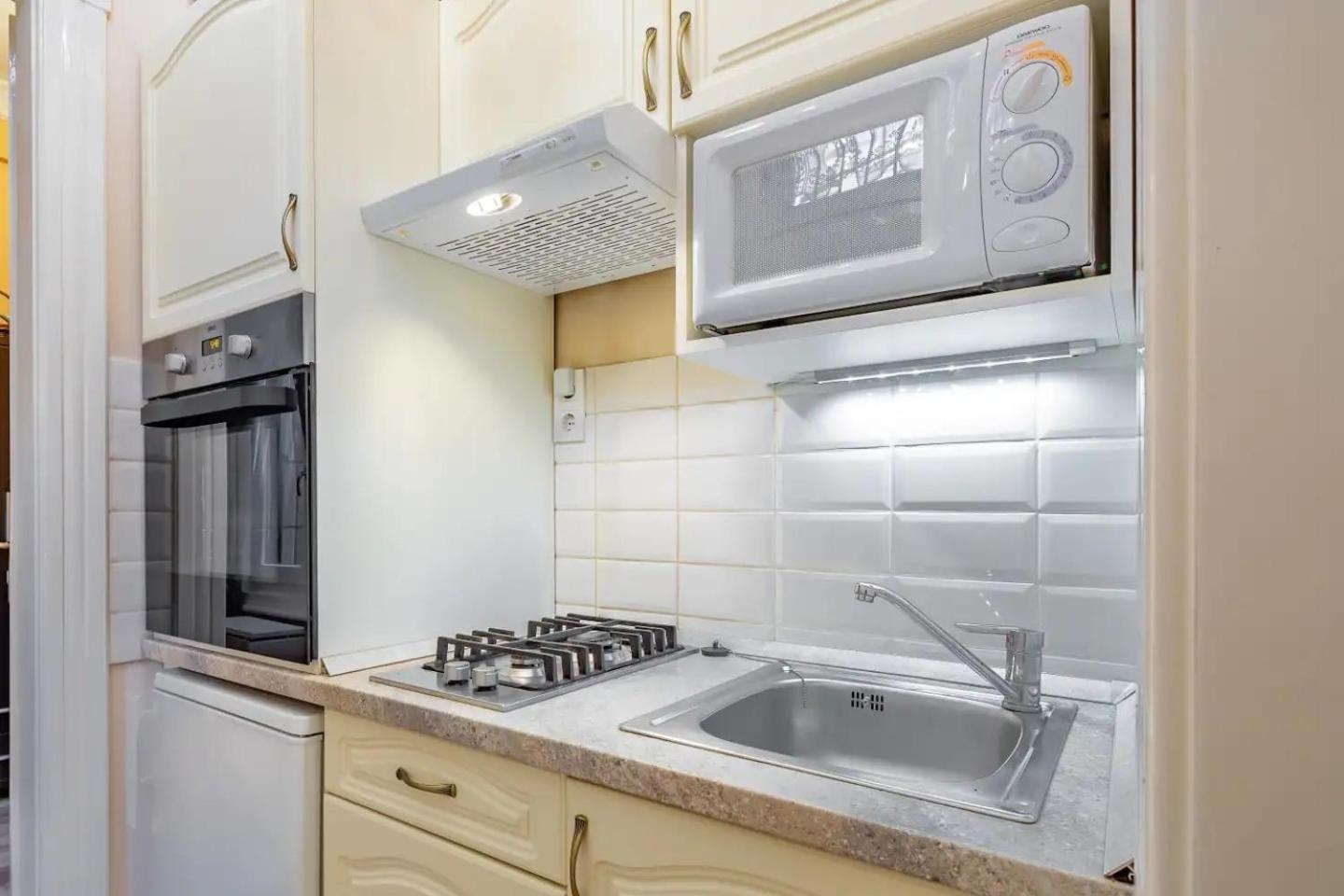 Vamhaz Boulevard Apartments Budapest Bagian luar foto