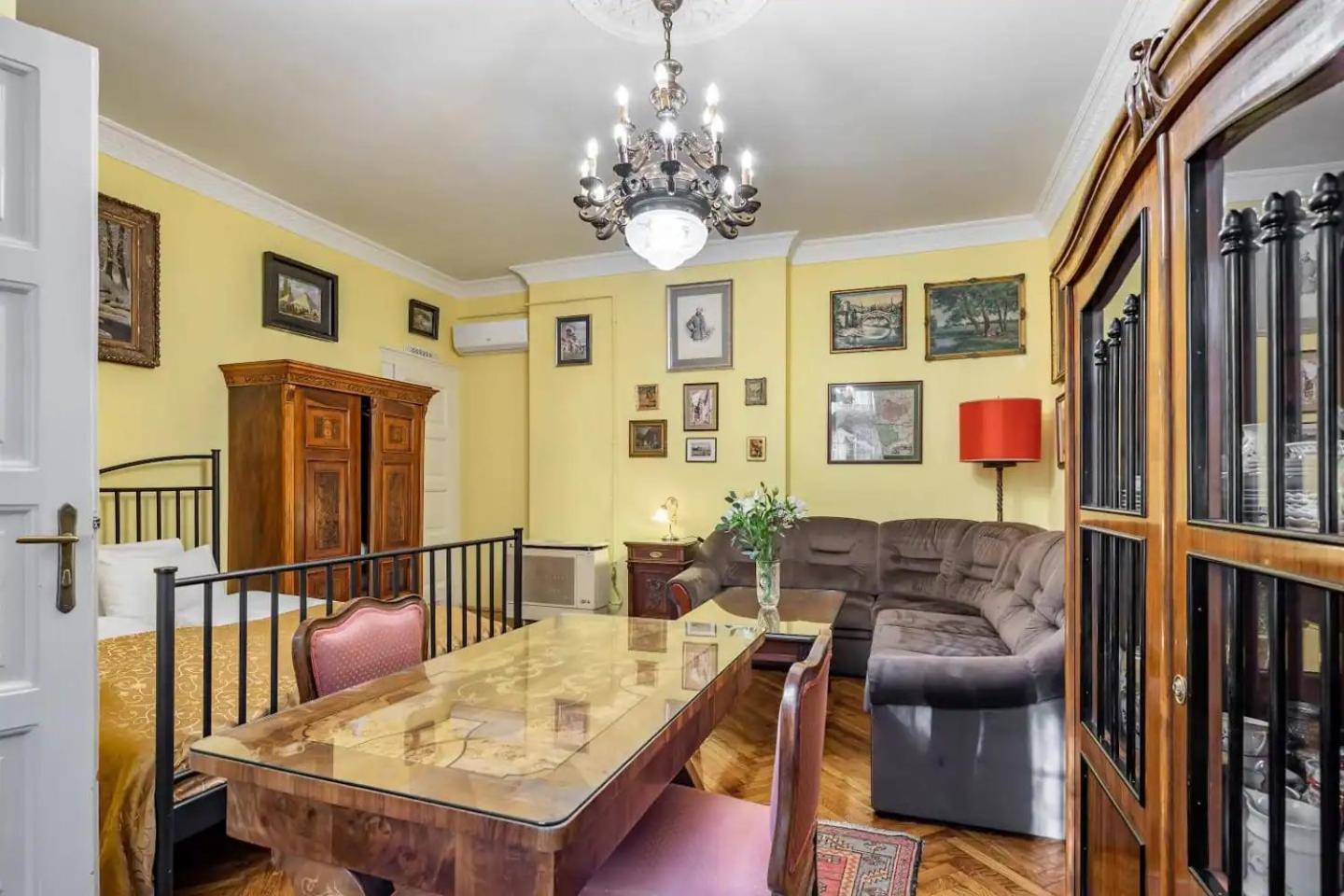 Vamhaz Boulevard Apartments Budapest Bagian luar foto